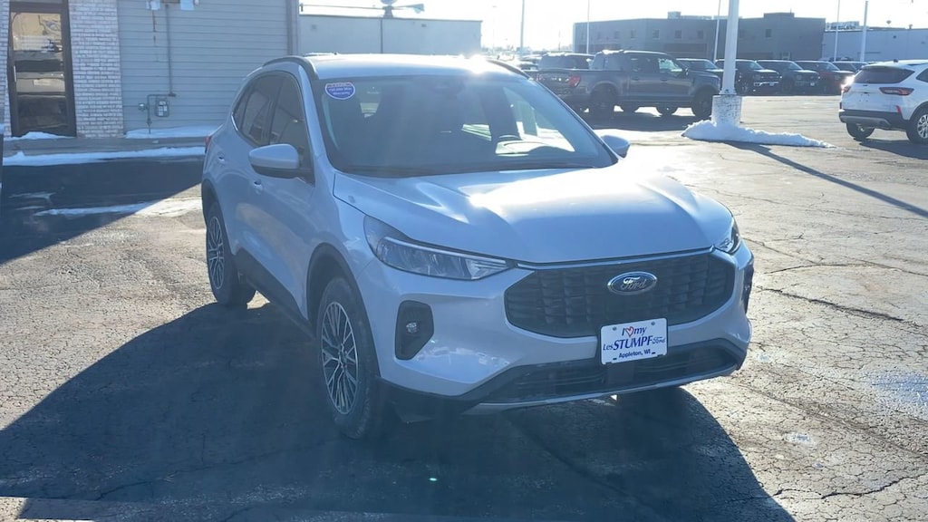 New 2026 Ford Escape PHEV SUV