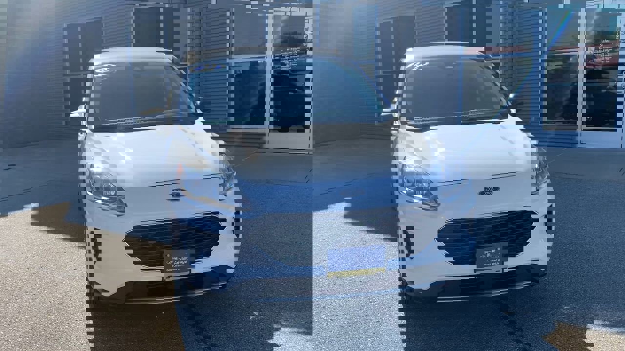 2022 Ford Escape SE photo 4