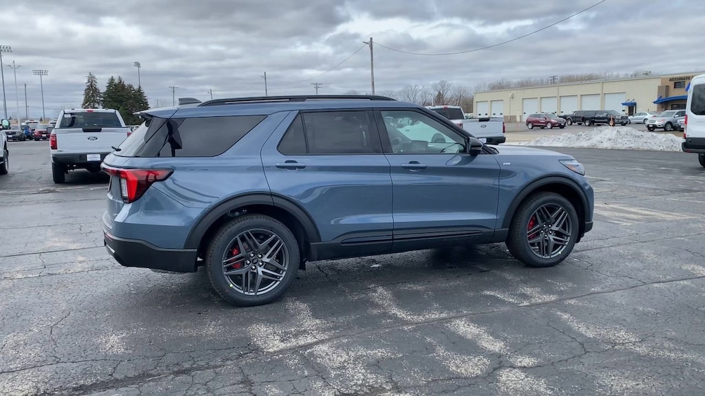 New 2026 Ford Explorer ST-Line SUV