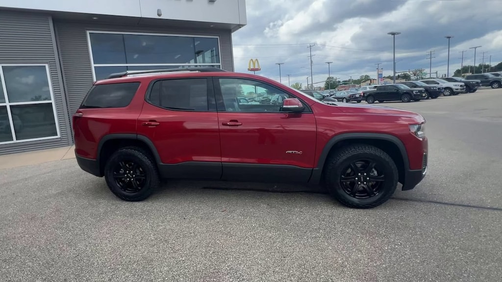 Used 2021 GMC Acadia AT4 SUV