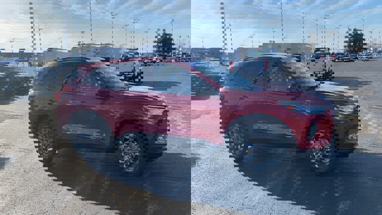 2026 Ford Escape ST-Line photo 3
