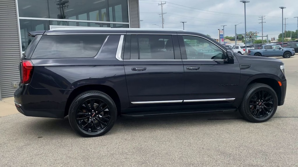 Used 2024 GMC Yukon XL SLT SUV