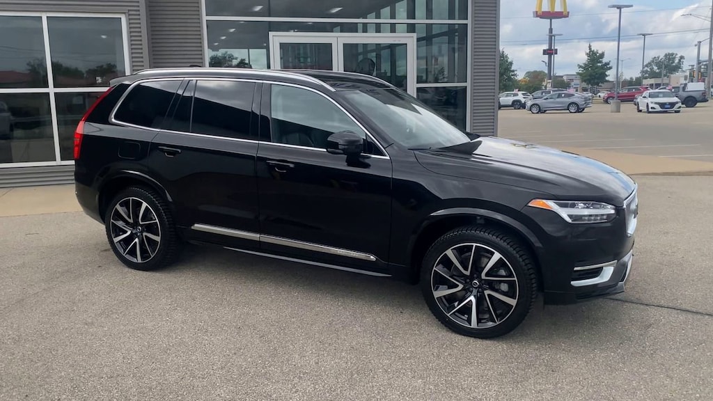 Used 2022 Volvo XC90 Recharge Plug-In Hybrid Inscription Expression SUV
