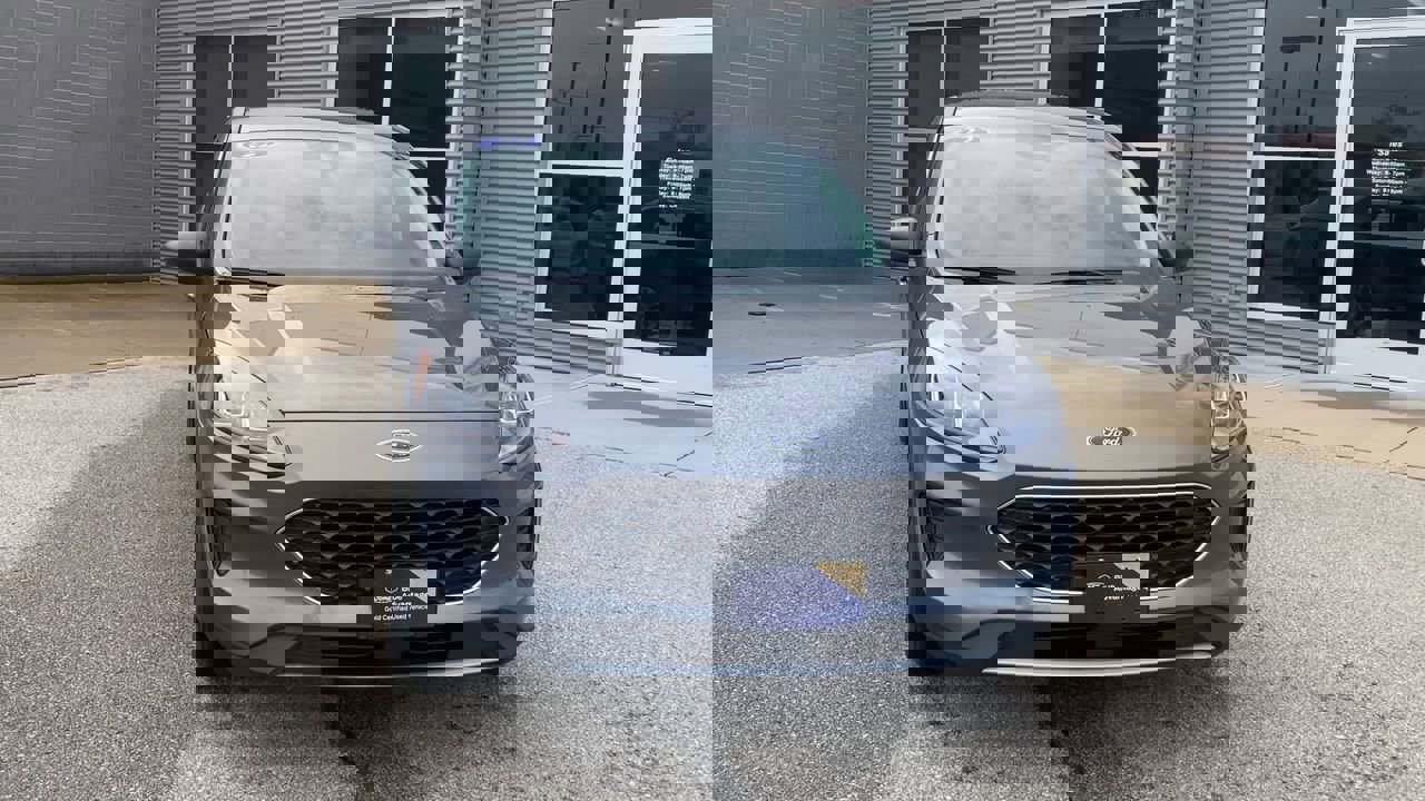 2022 Ford Escape SE photo 4