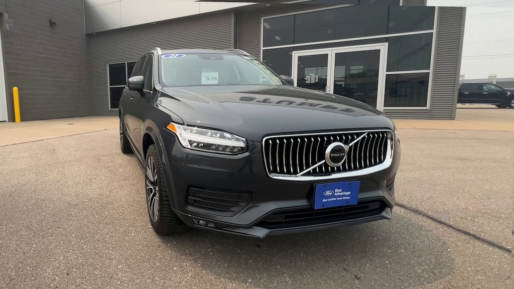 Used 2021 Volvo XC90 Momentum SUV
