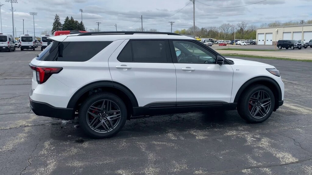 New 2026 Ford Explorer ST-Line SUV