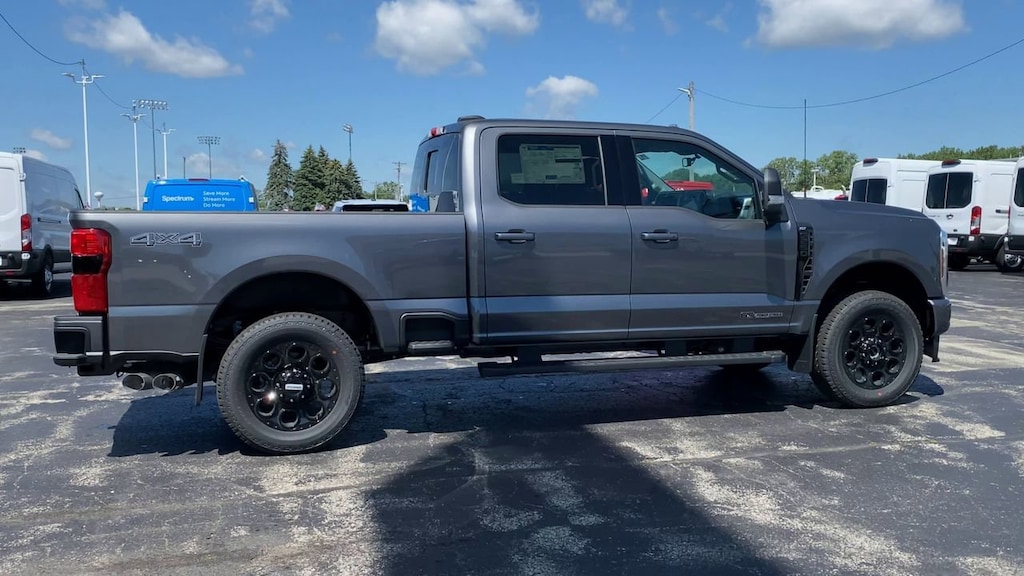 New 2026 Ford Super Duty F-250 SRW XLT Truck Crew Cab