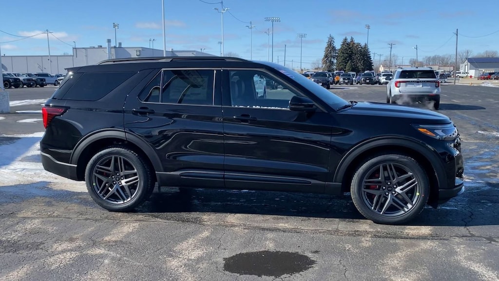New 2026 Ford Explorer ST SUV
