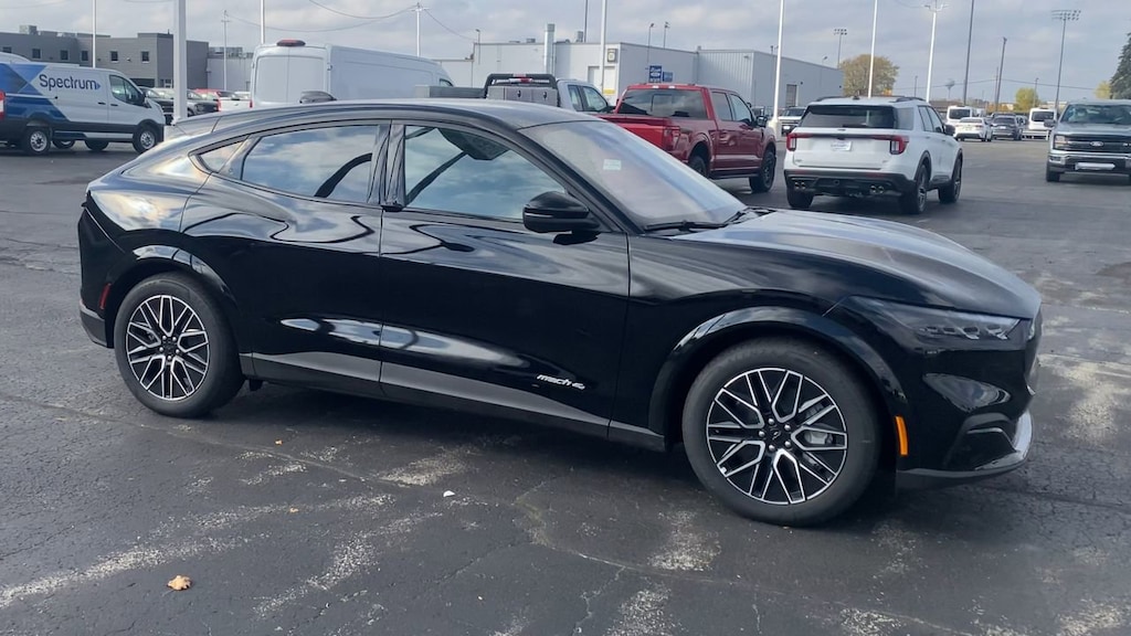 New 2025 Ford Mustang Mach-E Premium CROSSOVERS