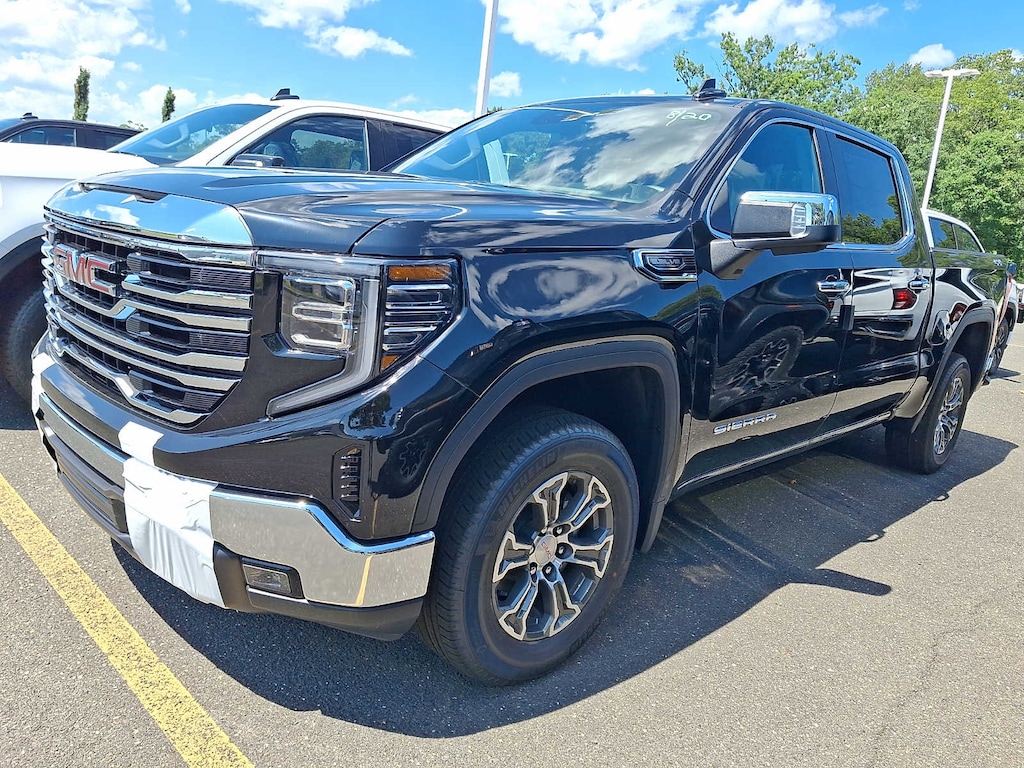 New 2026 GMC Sierra 1500 SLT