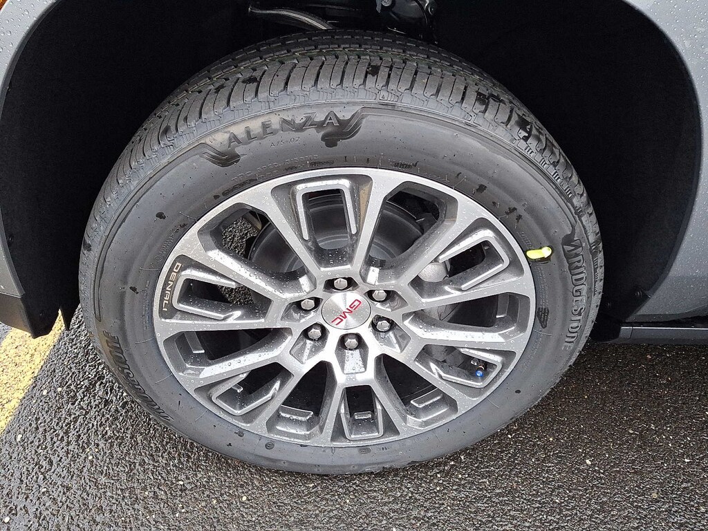 New 2026 GMC Yukon XL Denali 4WD