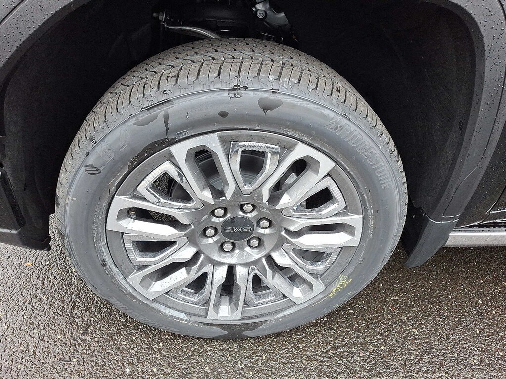 New 2026 GMC Sierra 1500 Denali Ultimate 4WD Crew Cab 147 4WD Crew Cab 147