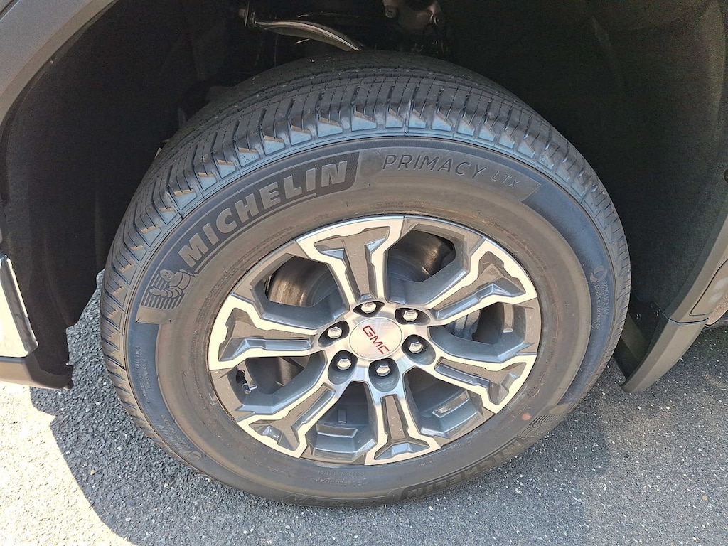 New 2026 GMC Sierra 1500 SLT