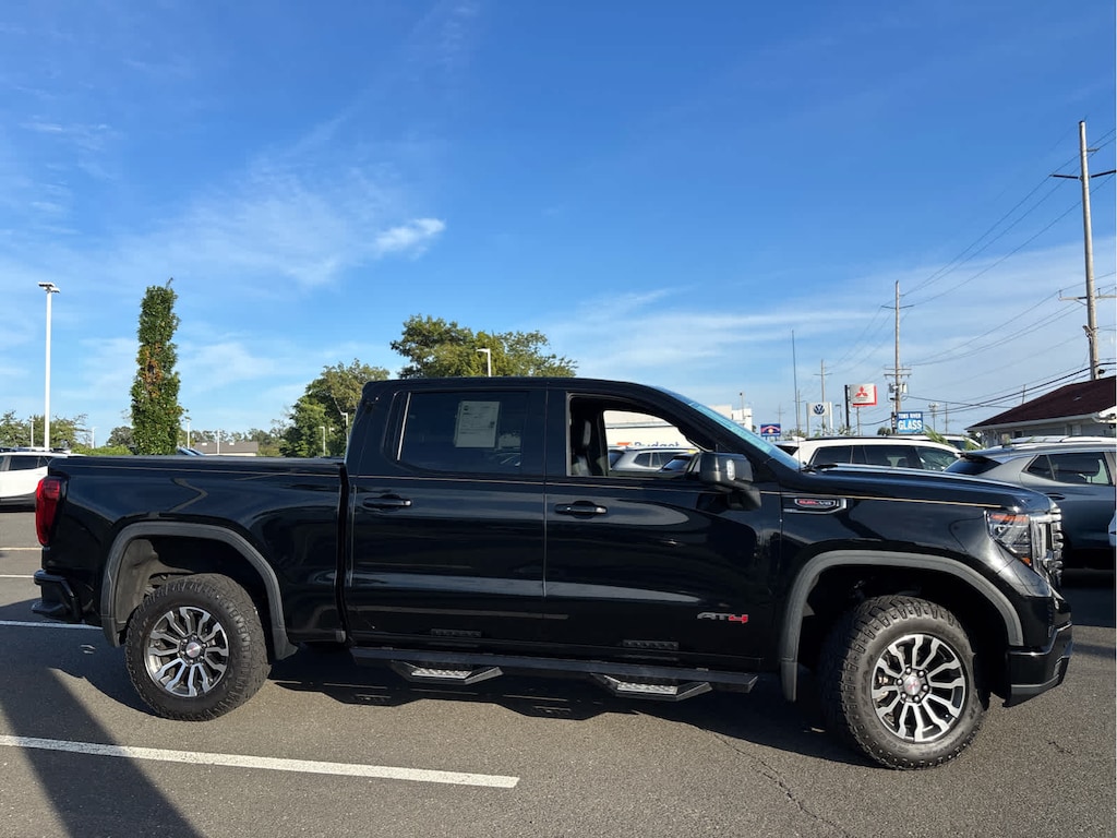 Certified 2022 GMC Sierra 1500 AT4 4WD Crew Cab 147 4WD Crew Cab 147