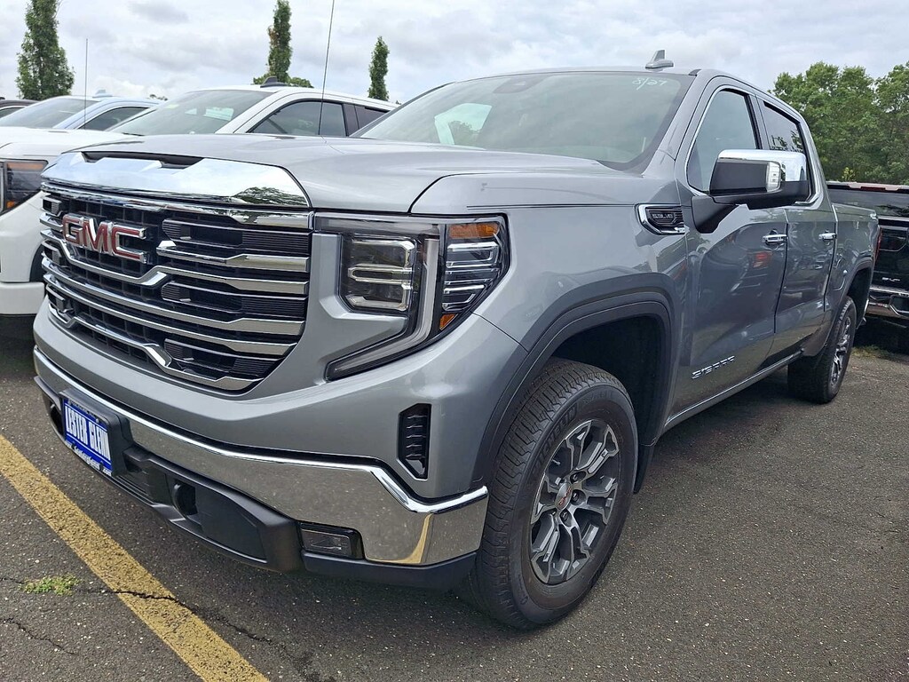 New 2026 GMC Sierra 1500 SLT