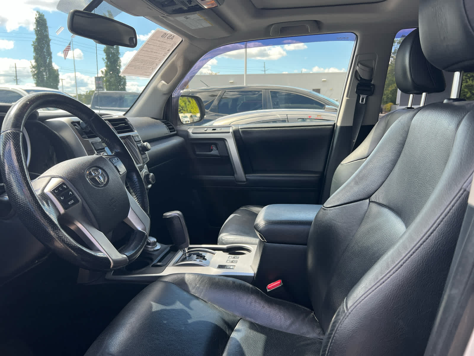 2013 Toyota 4Runner Limited photo 2