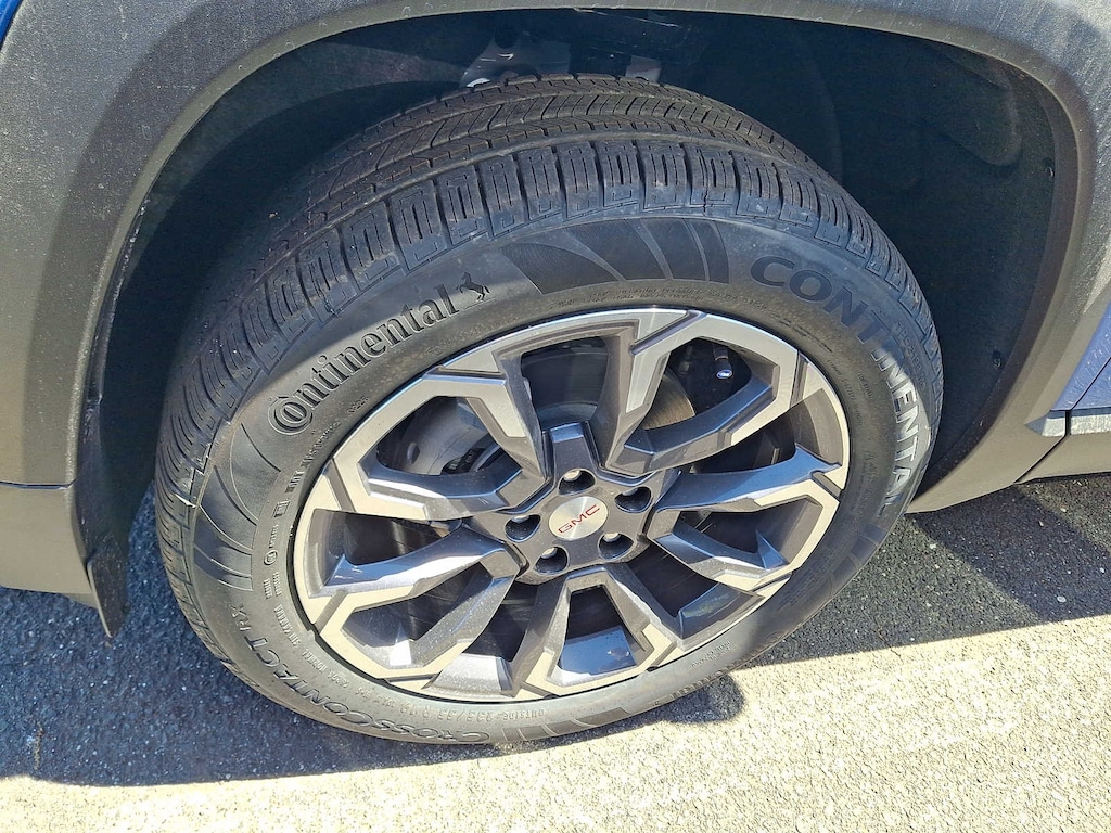 New 2026 GMC Terrain FWD Elevation