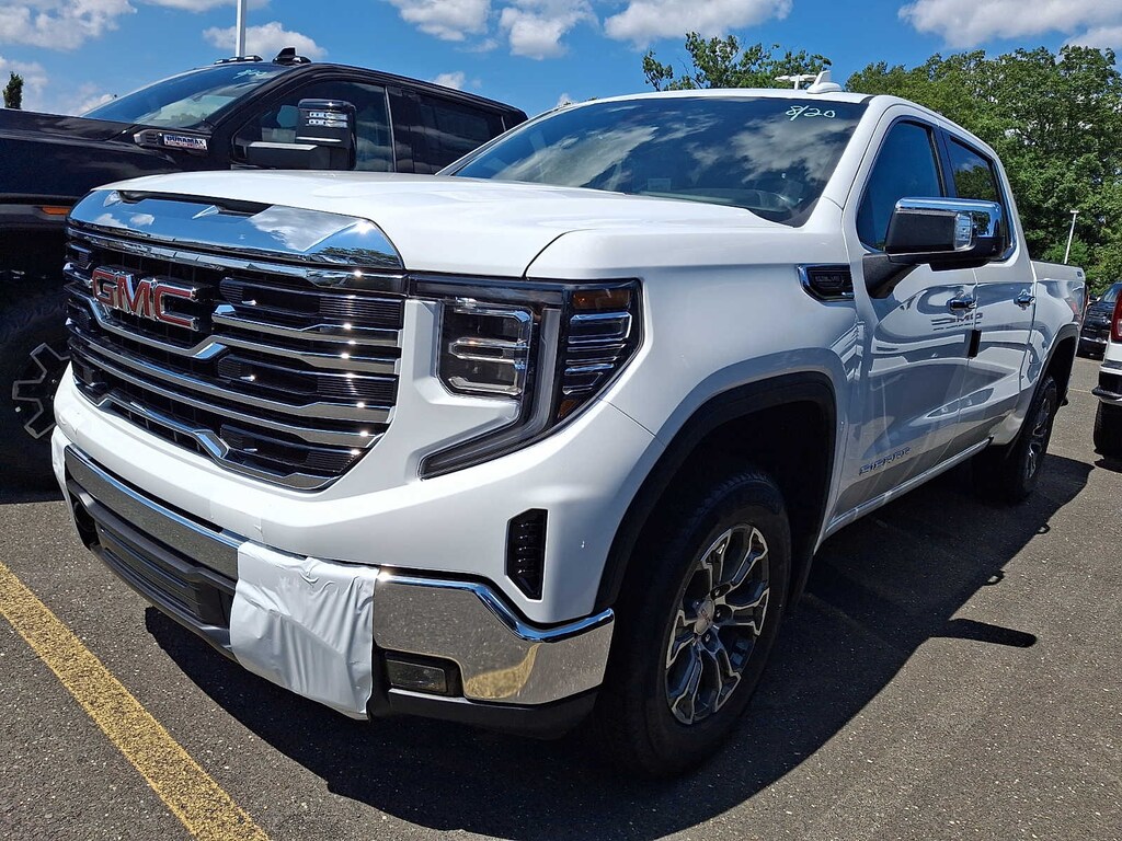 New 2026 GMC Sierra 1500 SLT