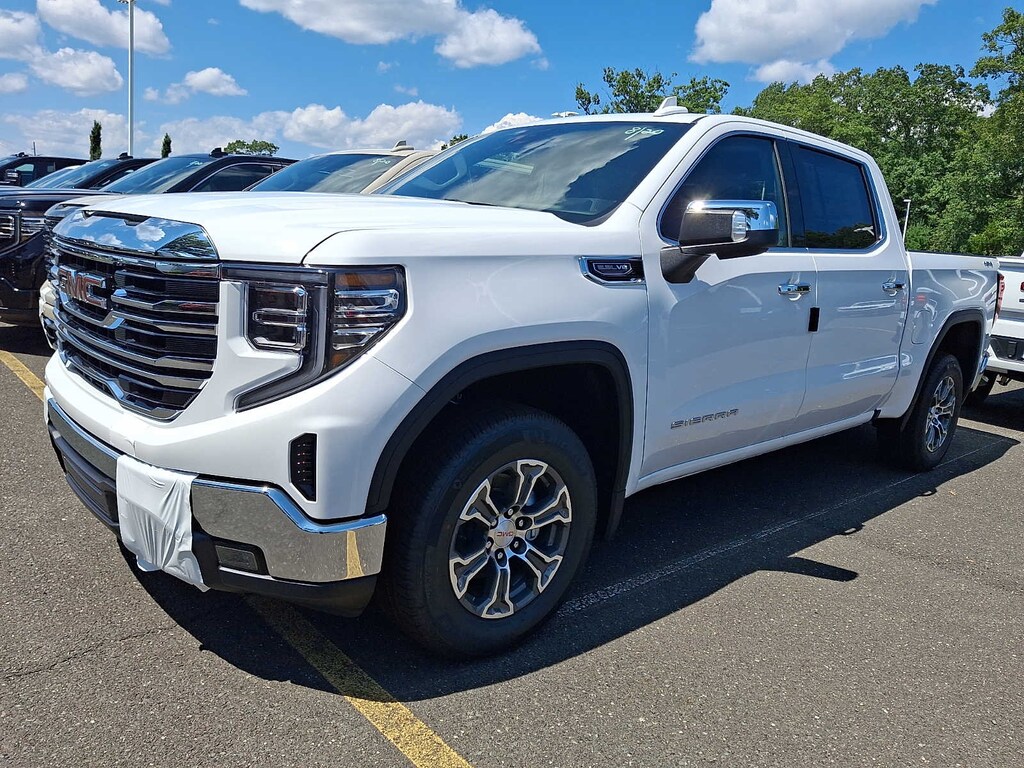 New 2026 GMC Sierra 1500 SLT