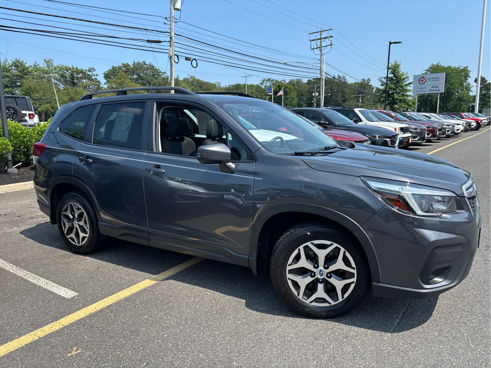 2021 Subaru Forester Premium photo 2