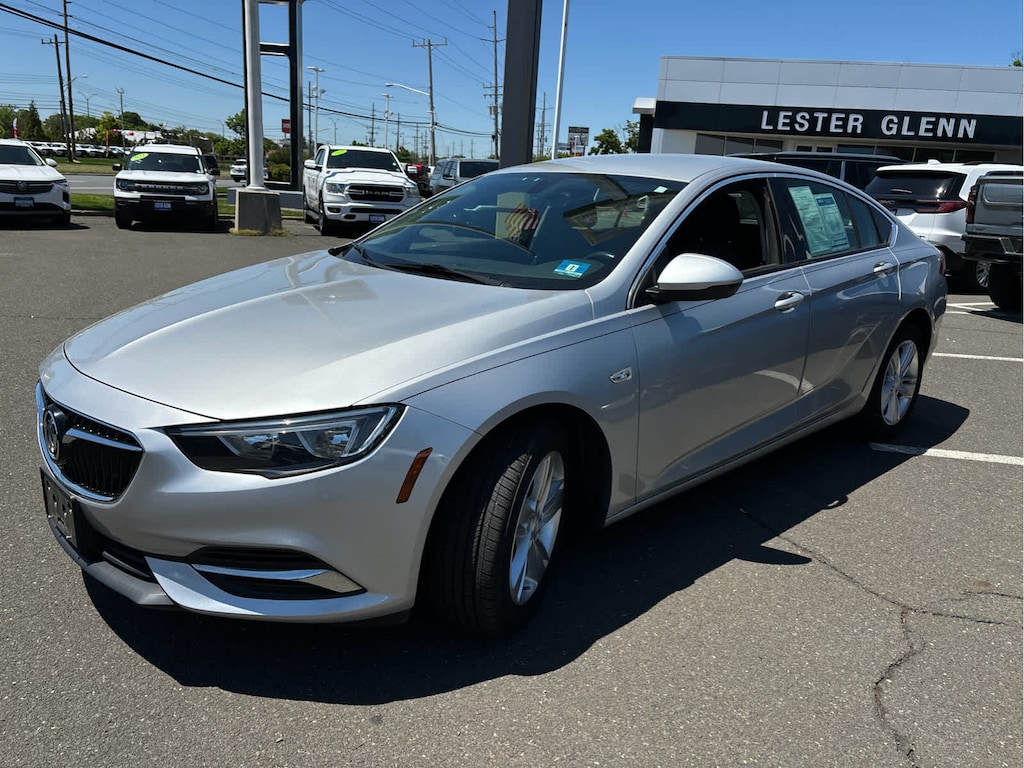 Used 2018 Buick Regal Sportback Preferred Sdn FWD