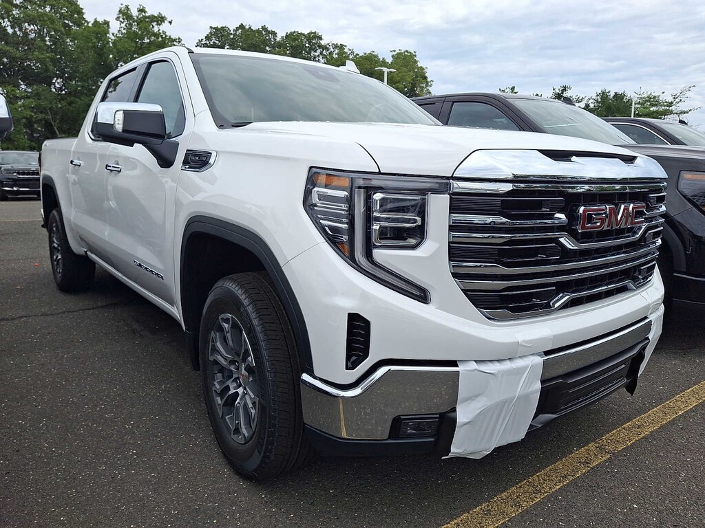 New 2026 GMC Sierra 1500 SLT