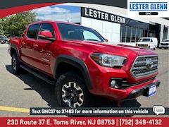 2017 Toyota Tacoma TRD Off Road Double Cab 5 Bed V6 4x4 AT (SE) Double Cab 5 Bed V6 4x4 AT (SE)