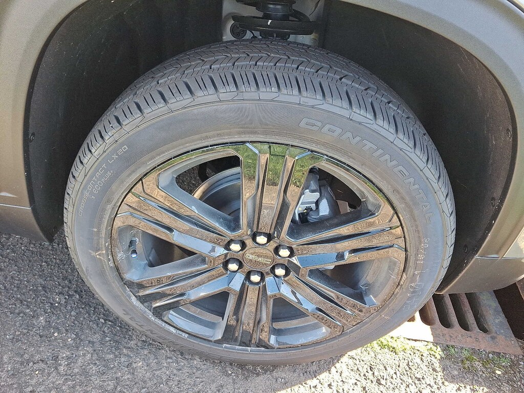 New 2026 GMC Acadia FWD Elevation