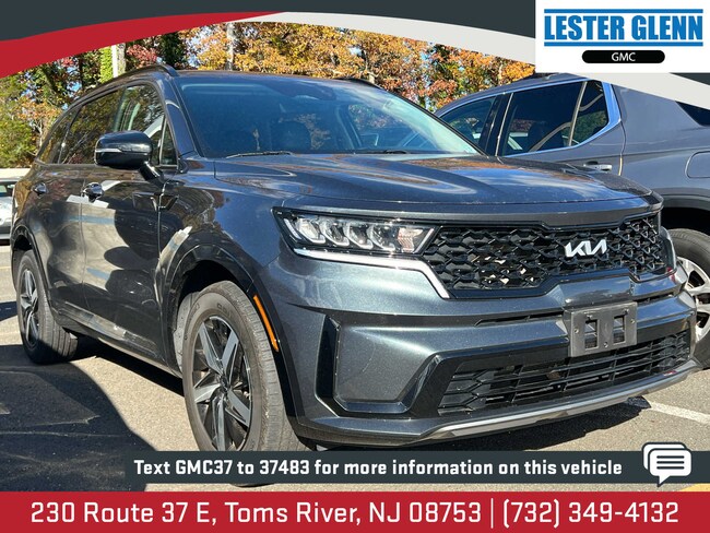 2022 Kia Sorento S FWD