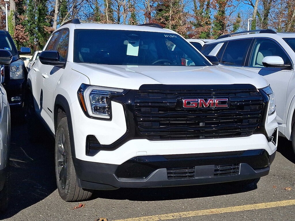 New 2026 GMC Terrain FWD Elevation