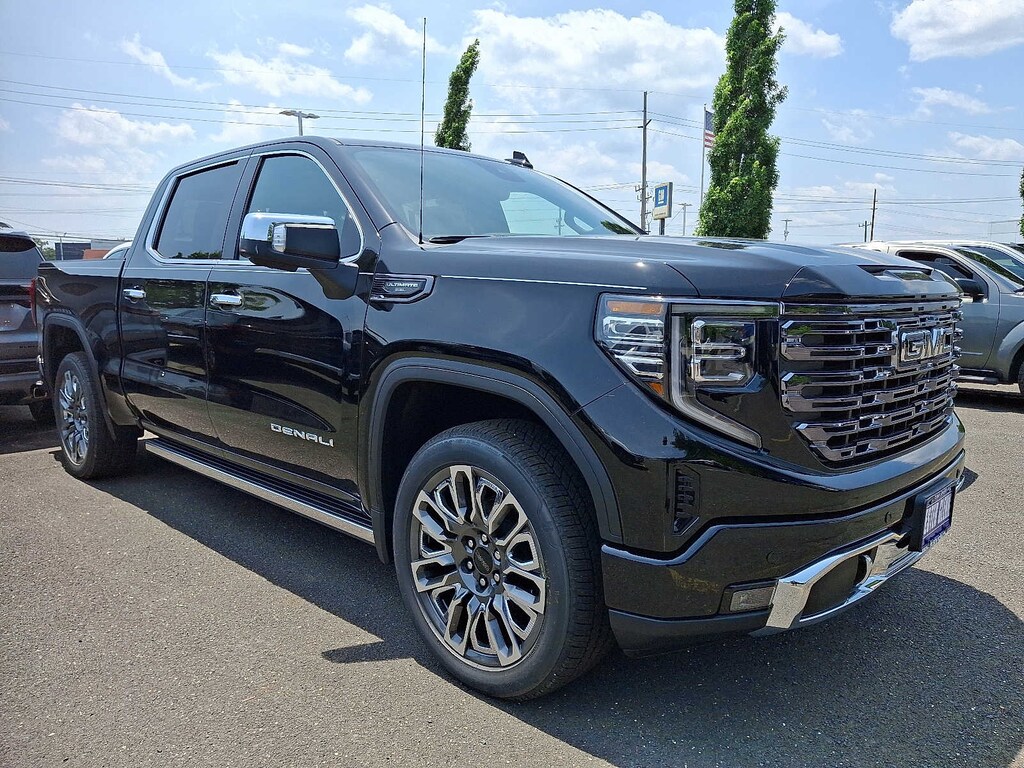 New 2025 GMC Sierra 1500 Denali Ultimate 4WD Crew Cab 147 4WD Crew Cab 147