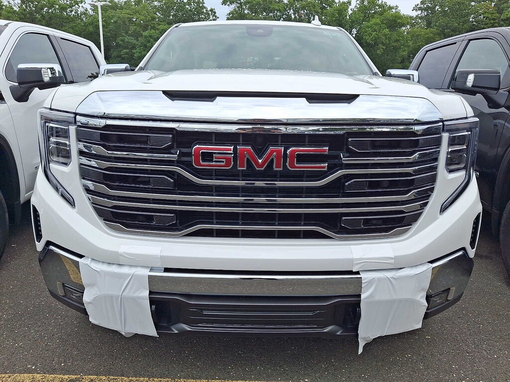 New 2026 GMC Sierra 1500 SLT