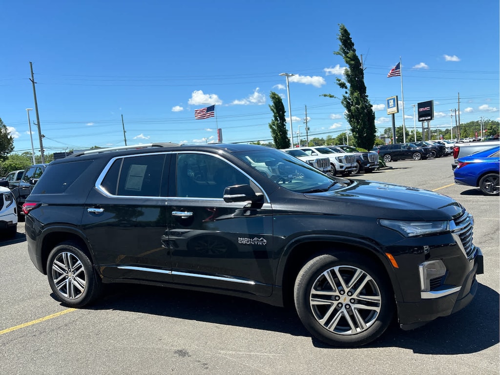 Certified 2023 Chevrolet Traverse High Country AWD