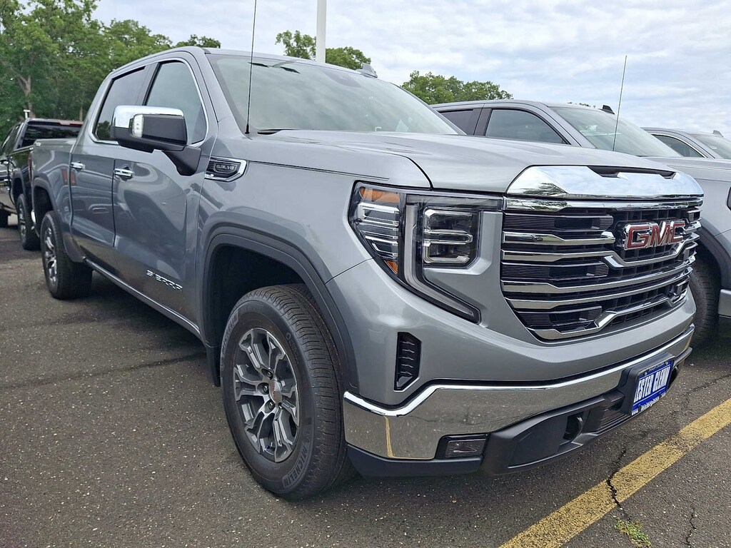 New 2026 GMC Sierra 1500 SLT