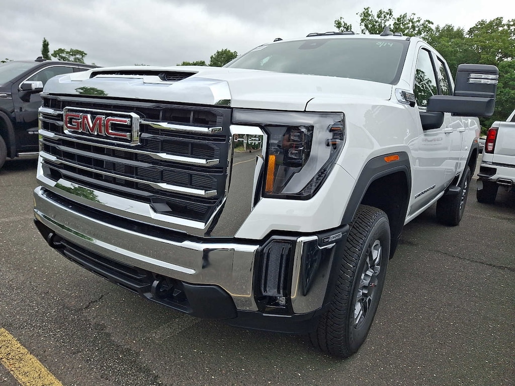 New 2026 GMC Sierra 2500HD SLE