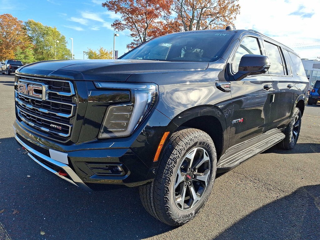 New 2026 GMC Yukon XL AT4 4WD