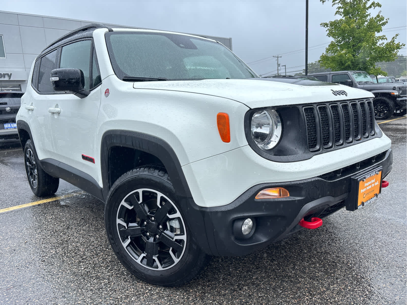 2023 Jeep Renegade Trailhawk photo 2