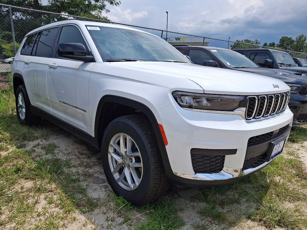 New 2026 Jeep Grand Cherokee L Laredo X Sport Utility