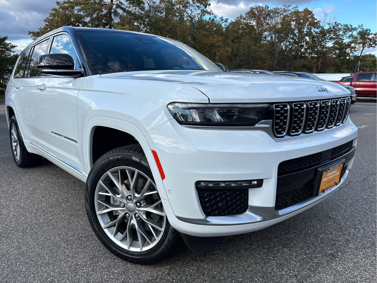 2023 Jeep Grand Cherokee L Summit photo 2