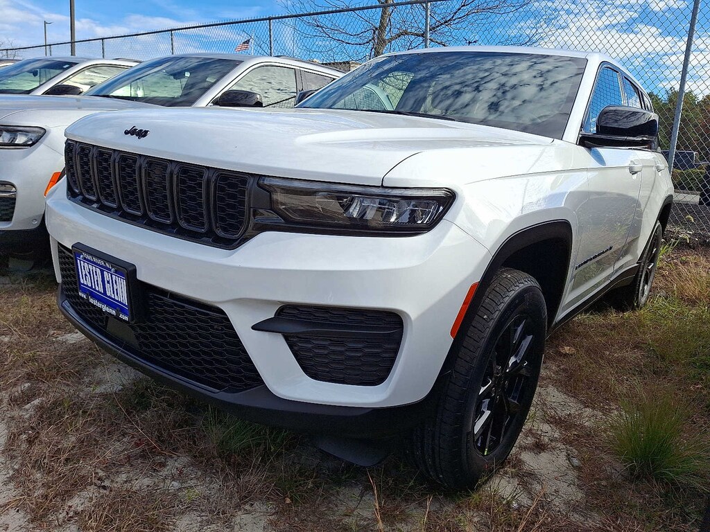 New 2025 Jeep Grand Cherokee Altitude X Sport Utility