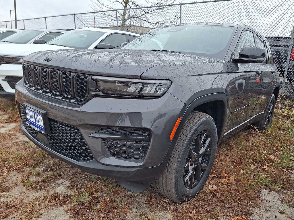 New 2025 Jeep Grand Cherokee Altitude X Sport Utility