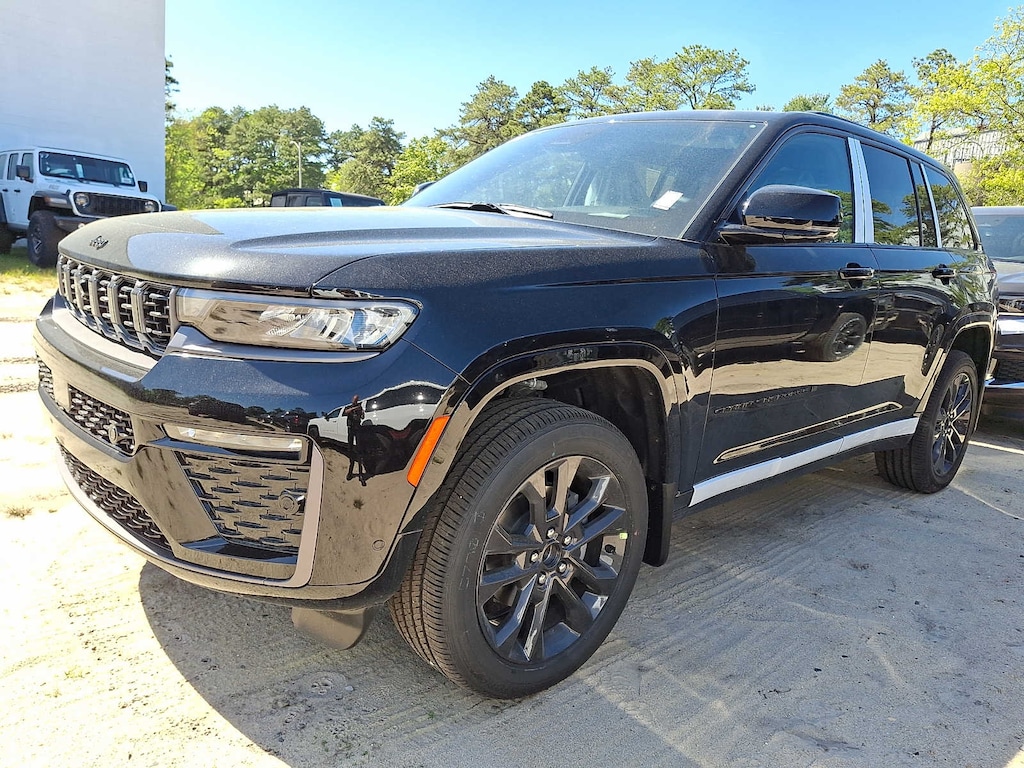 New 2026 Jeep Grand Cherokee Limited Reserve Sport Utility