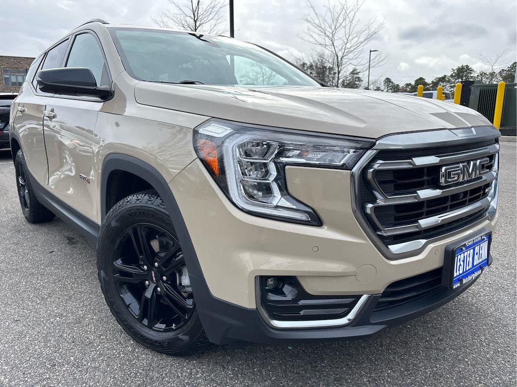 Used 2023 GMC Terrain AT4 SUV