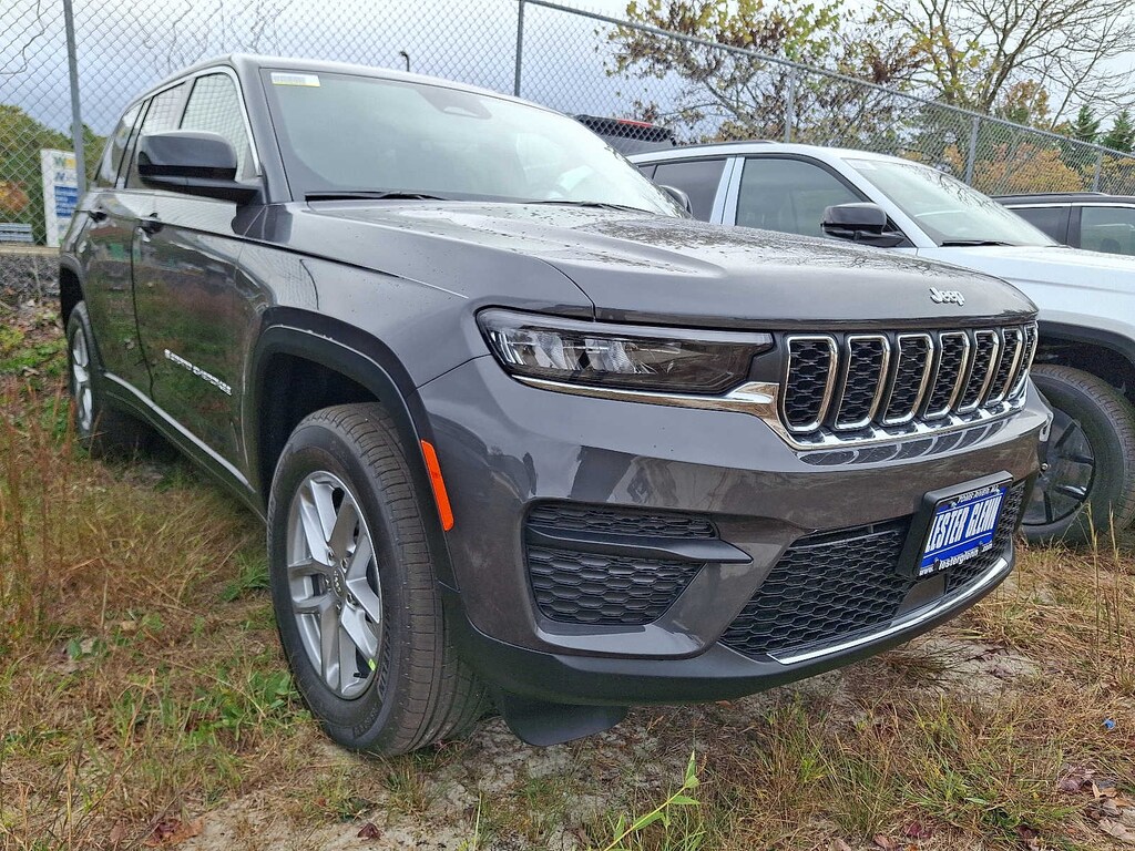 New 2025 Jeep Grand Cherokee Laredo X Sport Utility