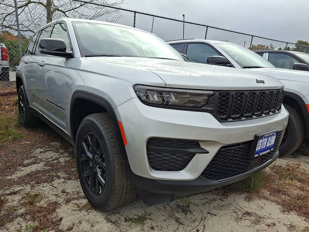 New 2025 Jeep Grand Cherokee Altitude X Sport Utility