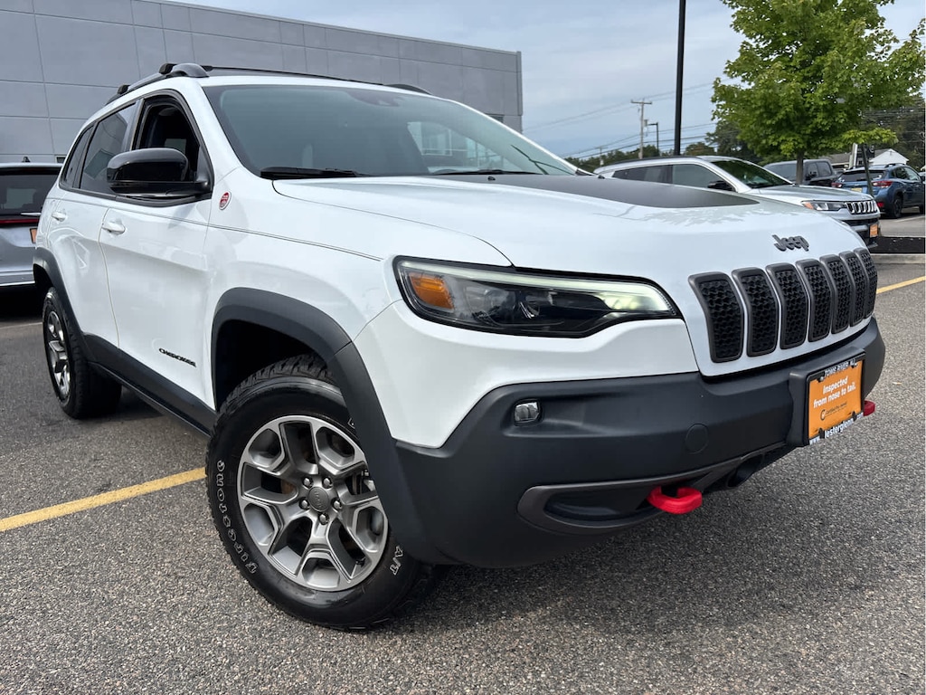Used 2022 Jeep Cherokee Trailhawk SUV