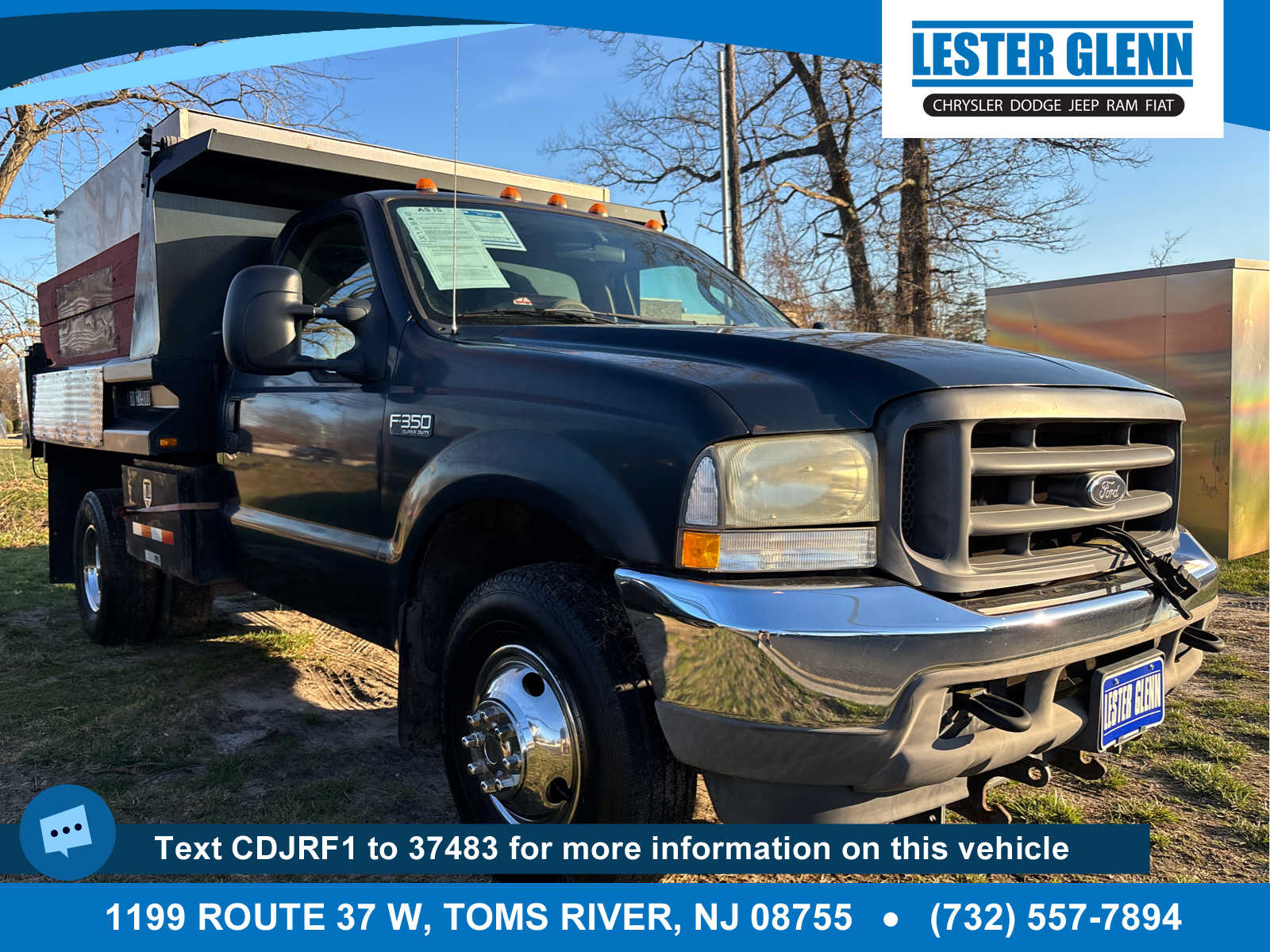 2004 Ford F-350 SD Chassis Cab XL