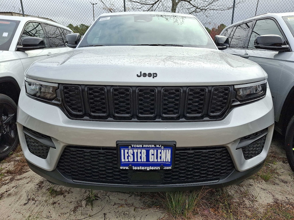 New 2025 Jeep Grand Cherokee Altitude X Sport Utility
