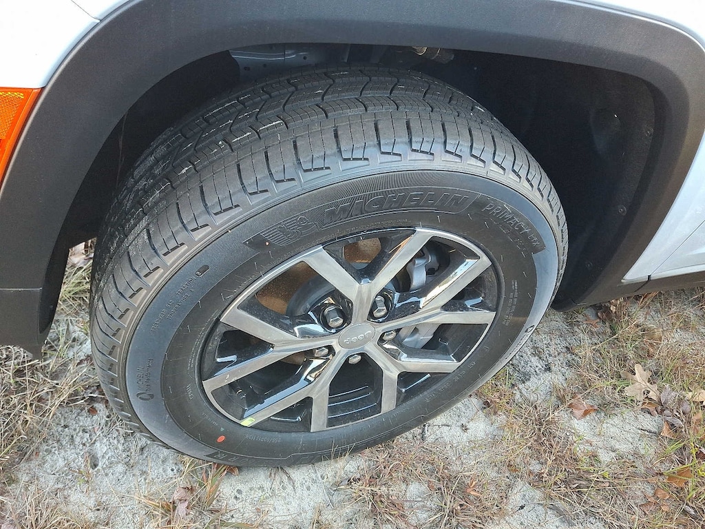 New 2025 Jeep Grand Cherokee Limited Sport Utility