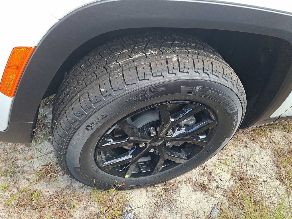 New 2025 Jeep Grand Cherokee Altitude X Sport Utility